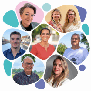 Een speelse collage van diverse portretfoto's. Er zijn mensen te zien van alle leeftijden, man en vrouw. De achtergrondkleuren zijn lichtgroen, paars en roze.